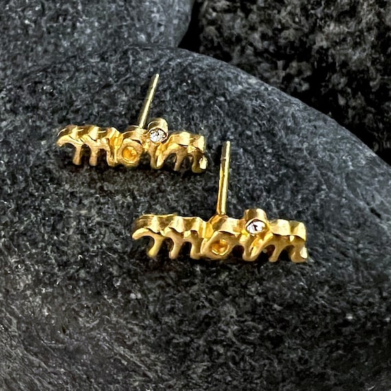 Ebbe und Flut stud earrings moin 22K gold plated - Earrings by ebbe und flut®