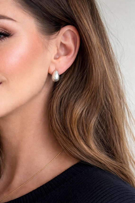 Ebb and Flow Silver Half Hoop Earrings "Dune Arch" North Sea - minimalist stud earrings, matte silver plated - C-shape - modern & timeless