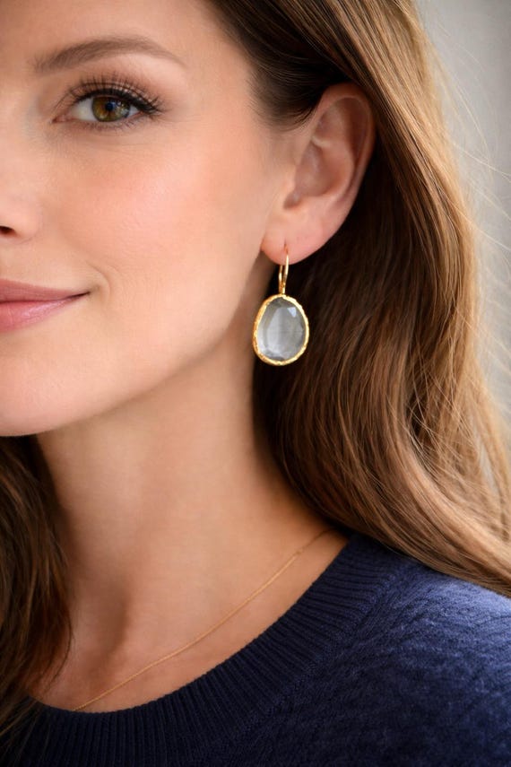 Ebbe und Flut Ohrhänger Gold blaugrau Cat-Eye - Ostseegold Ohrringe minimalistisch elegant, Geschenk für Sie