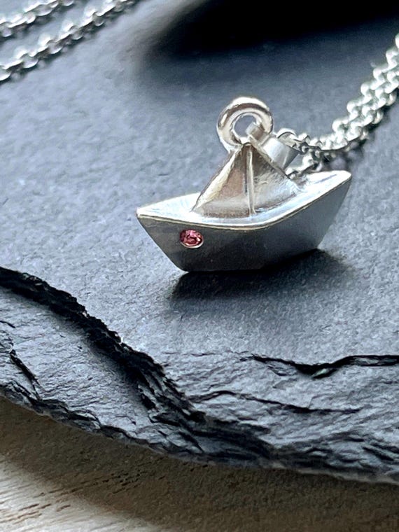 Ebb and Flow Necklace Paper Boat - Necklace with pendant silver-plated - maritime paper boat necklace stone pink ebbe und flut®
