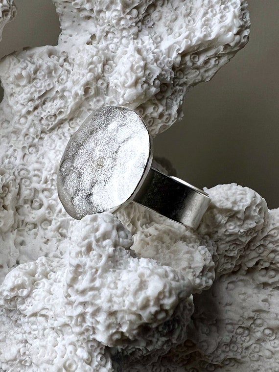 Ebb and Flow Ring North Sea Silver round - matt silver plated - Ring silver plated by ebbe und flut®