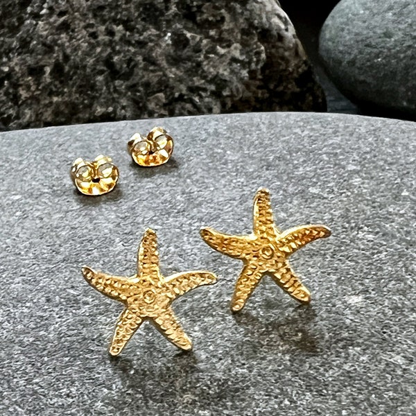 Ebb and flow stud earrings starfish 22K matt gold plated - maritime earrings from ebbe und flut®