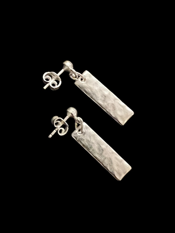 Ebbe und Flut ear studs Juist - matt silver-plated, hammered look, earrings by ebbe und flut®