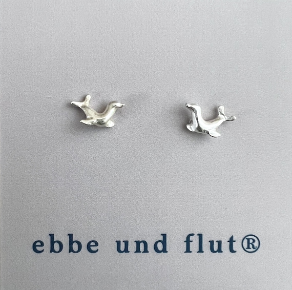 Ebb and flow ear studs seals matt silver plated, seal ear studs North Sea maritime by ebbe und flut®