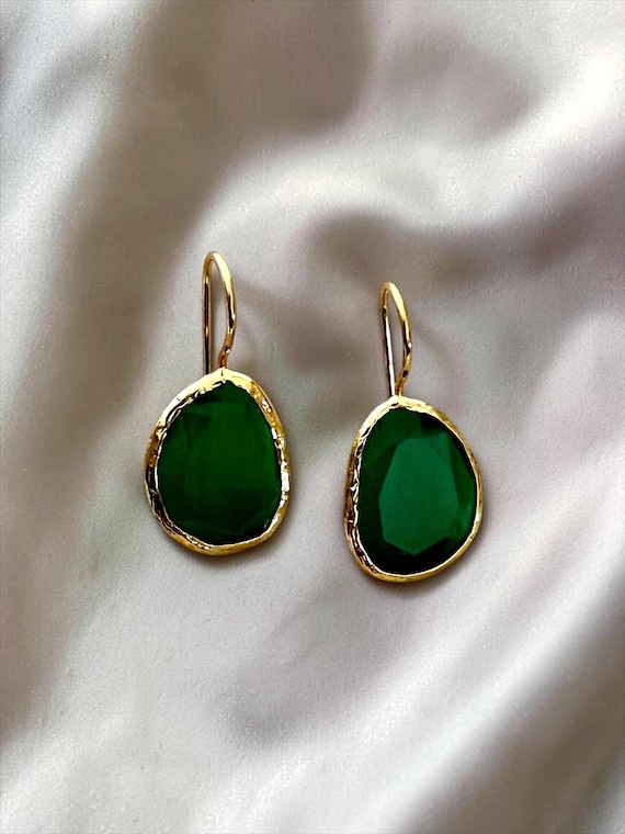 Ebb and Flow Earrings, Gold Dark Green Cat-Eye - Baltic Gold Earrings, Minimalist Elegant, Gift for Her