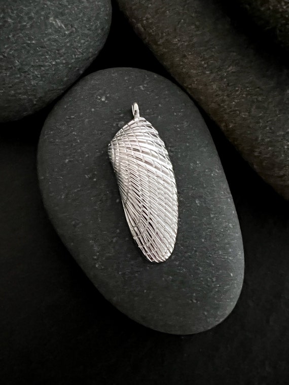 Silver angel shell pendant - large shell pendant made of 925 sterling silver