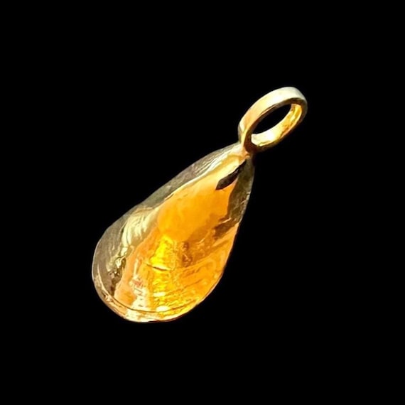 Ebb and Flow Mussel Pendant, Silver, Gold Plated - Silver Mussel Pendant, Gold Plated - Size M