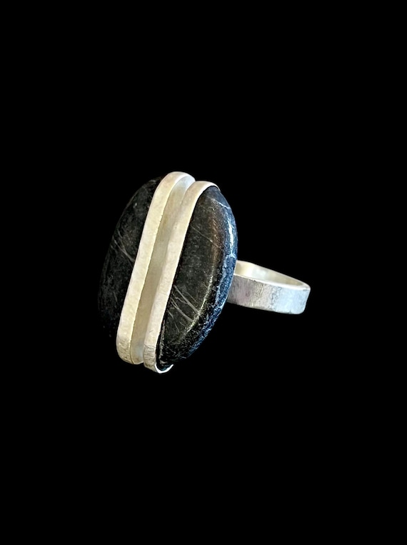 Ebb and Flow Silver Ring Baltic Sea Happiness - large pebble natural black marbled #57 - twin ring 925 silver Baltic Sea ebbe und flut®