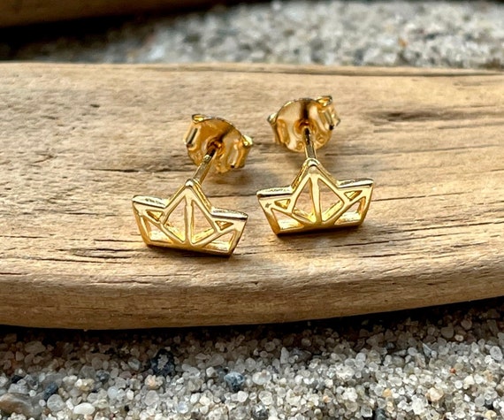 Ebb and flow stud earrings paper boat 925 silver 18k gold-plated origami paper boat - maritime stud earrings ship ebb and flow®