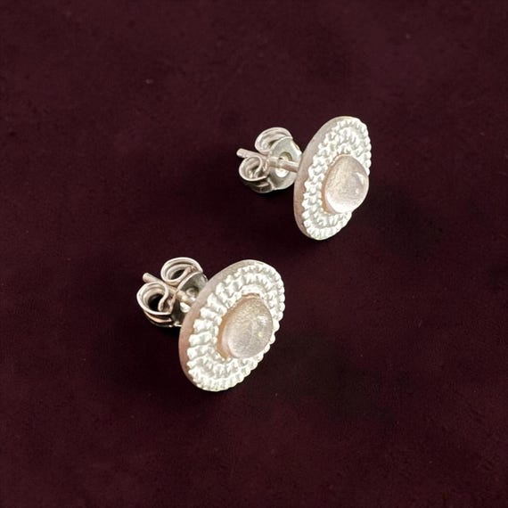 North Sea Silver Maris Light Pink Stud Earrings - Maritime silver stud earrings with pink glass stone and silver leaf - handcrafted coastal jewelry
