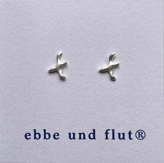 Ebbe und Flut ear studs seagull matt silver plated - maritime earrings from ebbe und flut®