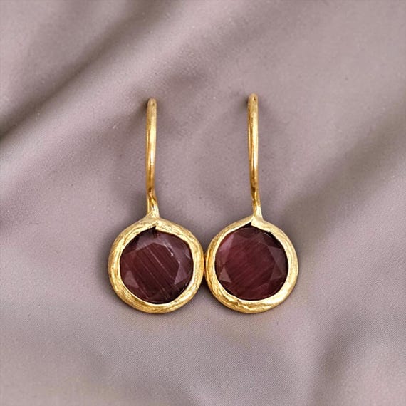 Ebb and Flow Gold Drop Earrings, Aubergine, Small - Baltic Gold Earrings, Minimalist and Elegant, 24-Carat Gold Plated, Size S