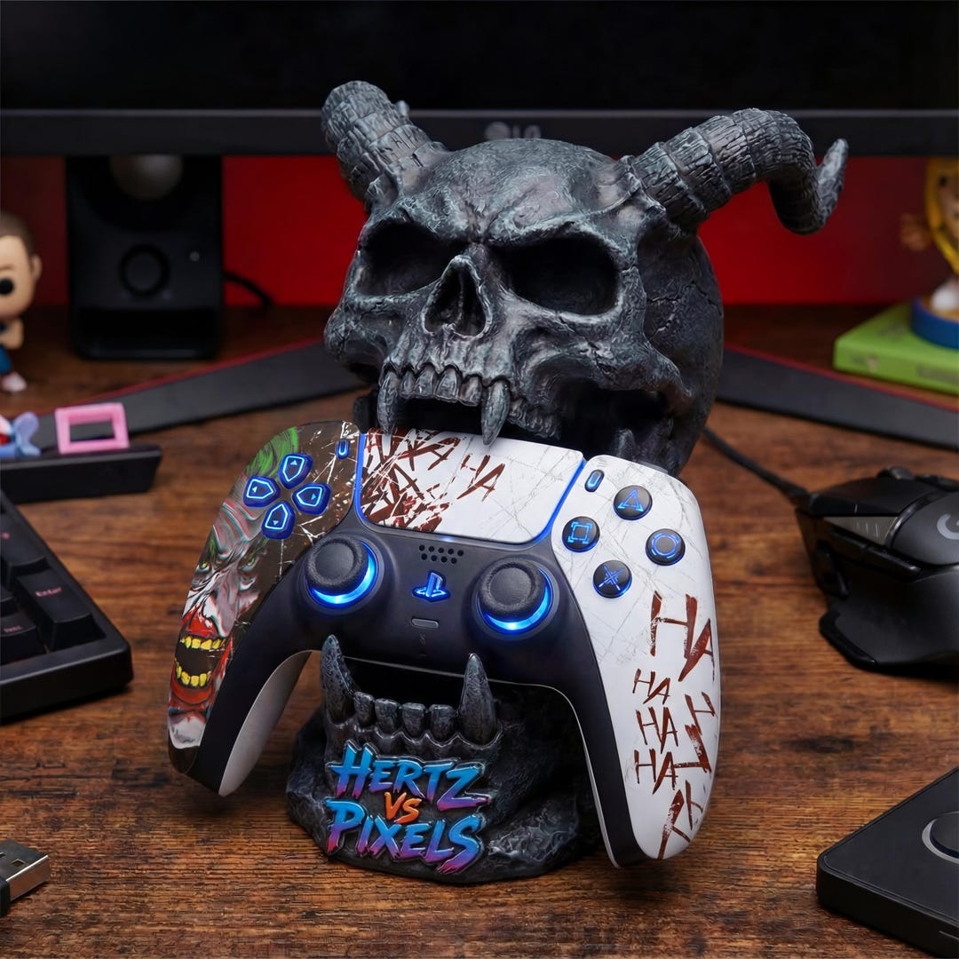 Twisted Horror Joker Clown - Glossy Finish Shell - 7 Colour RGB LED ...