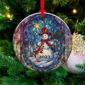 Snowman 2023 Ornament, Christmas Decoration, Holiday Gift Idea, Heirloom Keepsake, Round Ceramic, Bauble Present