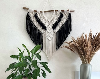 Black and beige macrame wall hanging, boho decor, macrame wall art, macrame wall decor, macrame decor, modern macrame, bohemian wall art