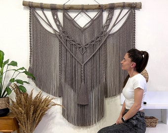 Colgante de pared de macramé extragrande con borlas, macramé grande, decoración de pared bohemia, decoración de macramé, regalo de inauguración de la casa, macramé moderno, arte de pared