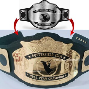 Cinturón de campeonato personalizado y hecho a mano de YourCustomBelt para el equipo campeón de ButterField Bull