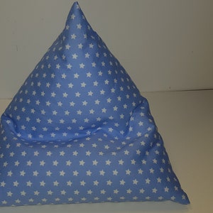 Pyramid cushion tablet cushion book cushion reading cushion for tablet / book