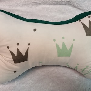 Reading bones Reading pillow Book pillow Neck pillow Tray pillow with name and crown fabric