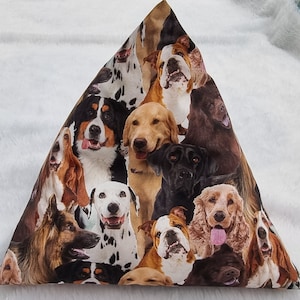 Pyramid Pillow Tablet Pillow Book Cushion Dogs for Tablet/Book