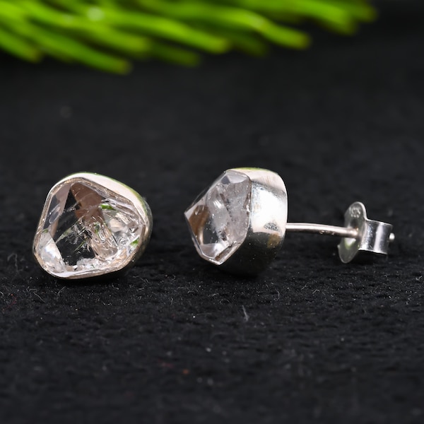 Surowe kolczyki z diamentami Herkimer | Srebrne kolczyki z diamentami Herkimer | Minimalistyczne kryształowe sztyfty | Prezent z okazji urodzin kwietnia dla niej