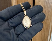 9k Gold Locket Pendant Necklace
