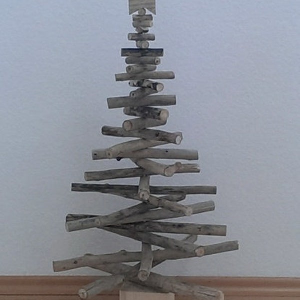 Weihnachtsbaum aus Treibholz