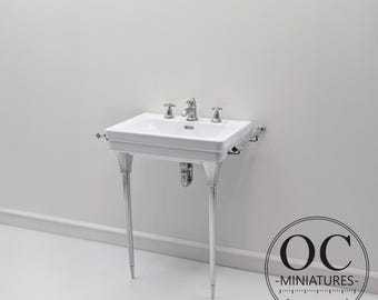 1:12 Dollhouse Bathroom Sink - Miniature Scale Furniture - 1950s - Dolls House