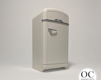 1:12 Scale Dollhouse Fridge - Vintage 40s Miniature Kitchen