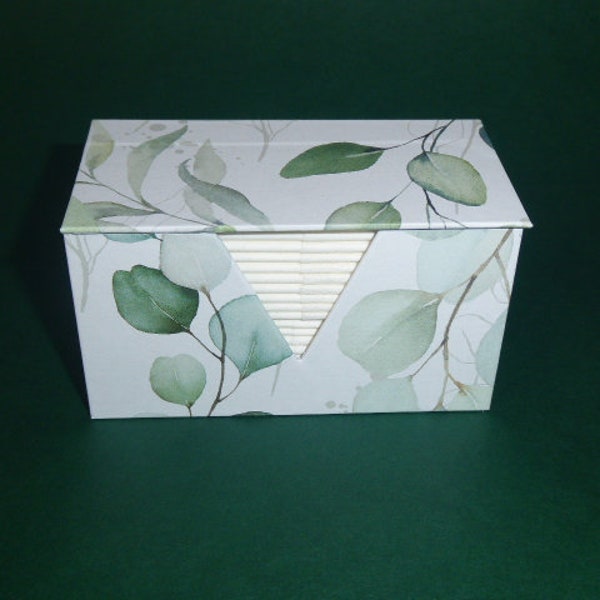 Hübsche Box für Papiertaschentücher