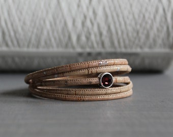 Wrap bracelet made of cork to wrap 5 times