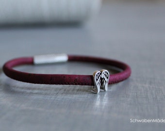 Armband aus Kork mit Engelsflügel