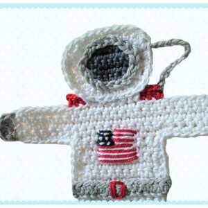 Astronaut crochet applique patch applique space travel crocheted astronaut crocheted image 4