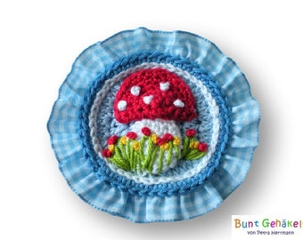 Toadstool Button, Crochet Button, Crochet Application, Patch, Application, Lucky Mushroom, Crochet Picture