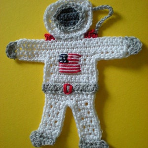 Astronaut crochet applique patch applique space travel crocheted astronaut crocheted image 2