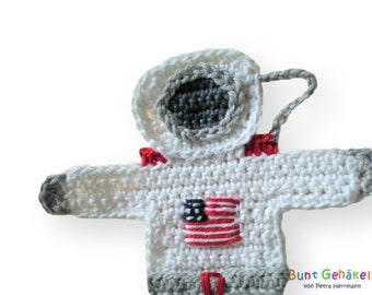 Astronaut crochet applique patch applique space travel crocheted astronaut crocheted