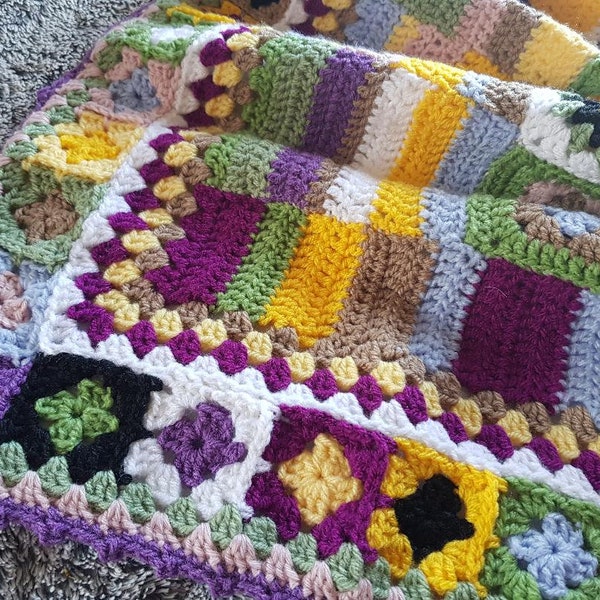 Couverture bébé, doublée, Crochet, Granny, "Chevalier" Multicolor Baby Blanket