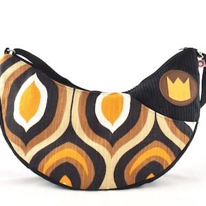 Das Krönchen Der Mond - half moon bag