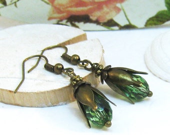 Earrings GREEN NOSTALGIA bronze green Drops romantic vintage nostalgic Drop beads Tear beads