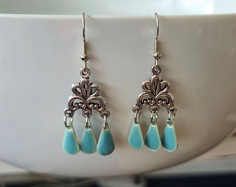 Pendientes esmaltados de candelabro  y gota. Boho.