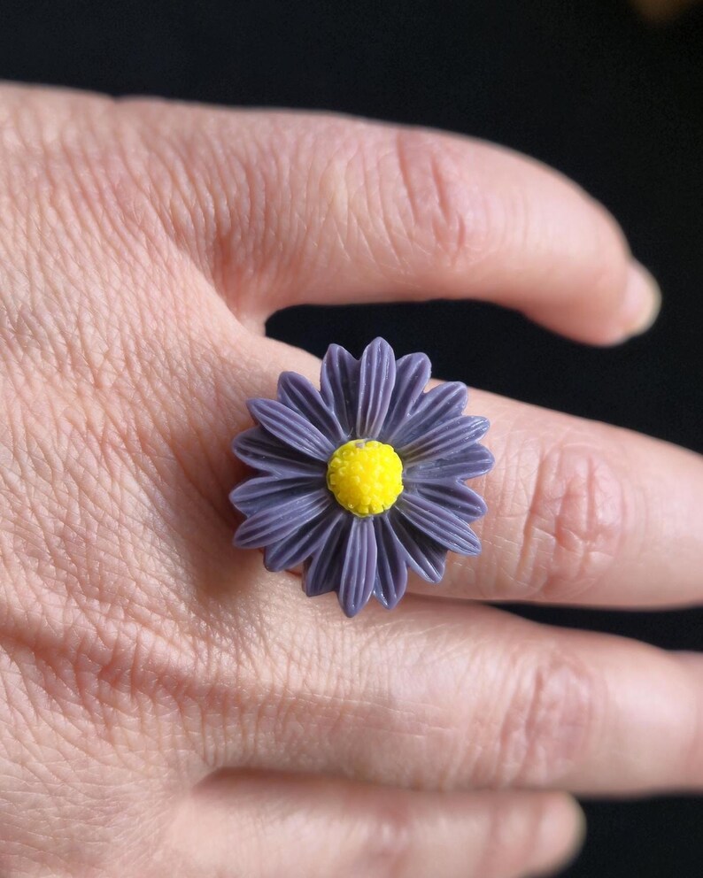 ringa Lila