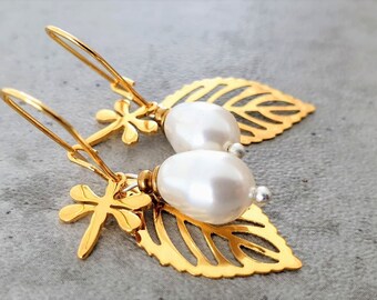 Earrings gold leaf and glass beads pearl imitation