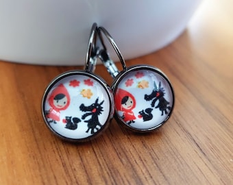 Earstud red riding hood and the wolf with gunmetal setting.