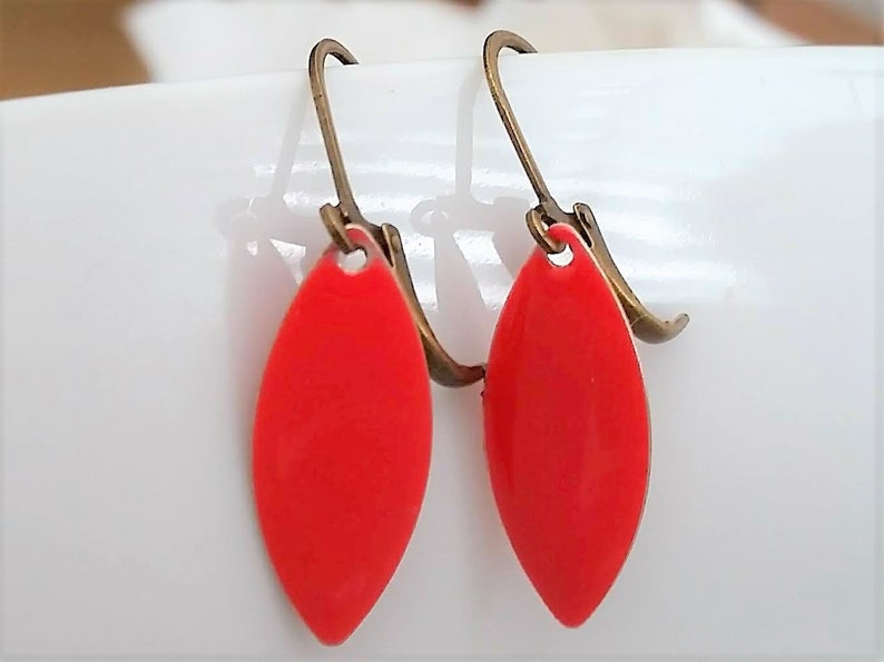 Pendientes esmaltados rojo imagen 1