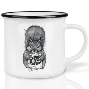 Keramik Tasse (Retro Design) | »Chipseichhörnchen« | handveredelt in Deutschland | Cup, Kaffeetasse, Becher | spülmaschinenfest