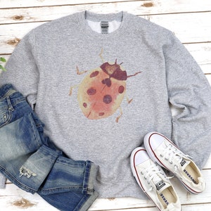 Ladybug SWEATSHIRT, Bug Shirt for Women, Ladybug gift, Cottagecore Sweatshirt, lady bug shirt, ladybug lover gift, ladybug gifts