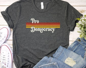 Camisa Pro Democracia, Camiseta Retro Democracia, Camisa da Igualdade, Camisa do Voto, Camisa Política, Igualdade para Todos, Direitos Iguais, Eleitor da Camisa Patriota