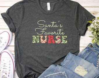 Sjuksköterska jultröja, sjuksköterske-t-shirt, jultomtens favoritsjukskötersketröja, sjuksköterskepresenter, sjuksköterskejulklapp, semestertröja för kvinnor, matchande sjuksköterska