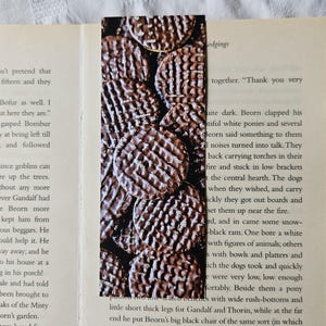 Chocolate Digestive Biscuit Bookmark: Double-Sided, Sustainable Stationery