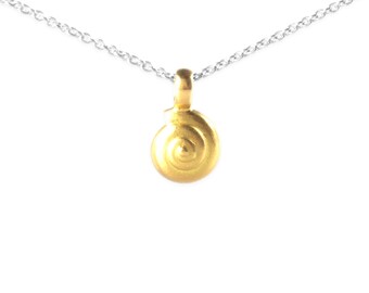 necklace with pendant: nautilus shell - bicolor